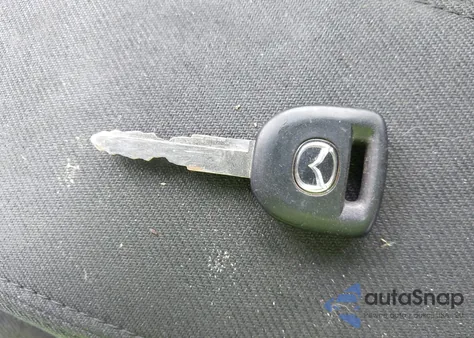 2005 Mazda Mazda6 I Sport из США, поврежденный, VIN 1YVHP80C155M37307